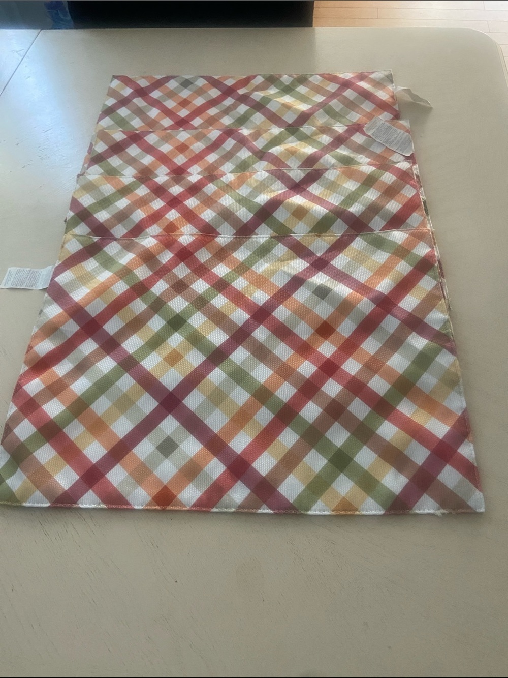 4 Plaid Multicolor Home Bedding Accent table Placemats- Orange, Green, Pink